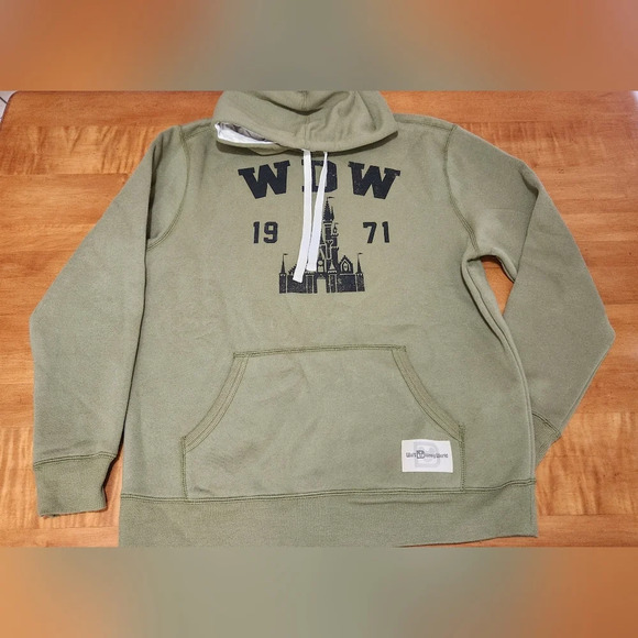 Disney Adult Hoodie Cinderella Castle Pullover Unisex Adult - Picture 3 of 9